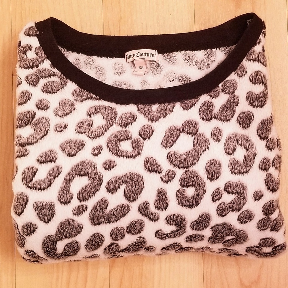 JUICY COUTURE Animal Print Sweater